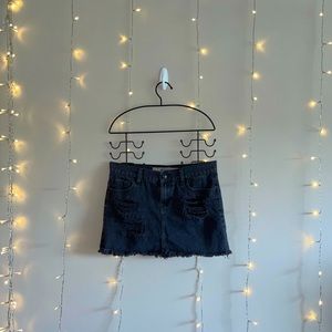 BRANDY MELVILLE- Distressed Black Denim Mini Skirt